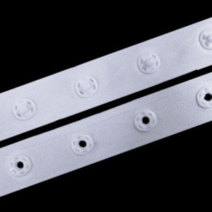 vit 18mm tryckknappsband rund